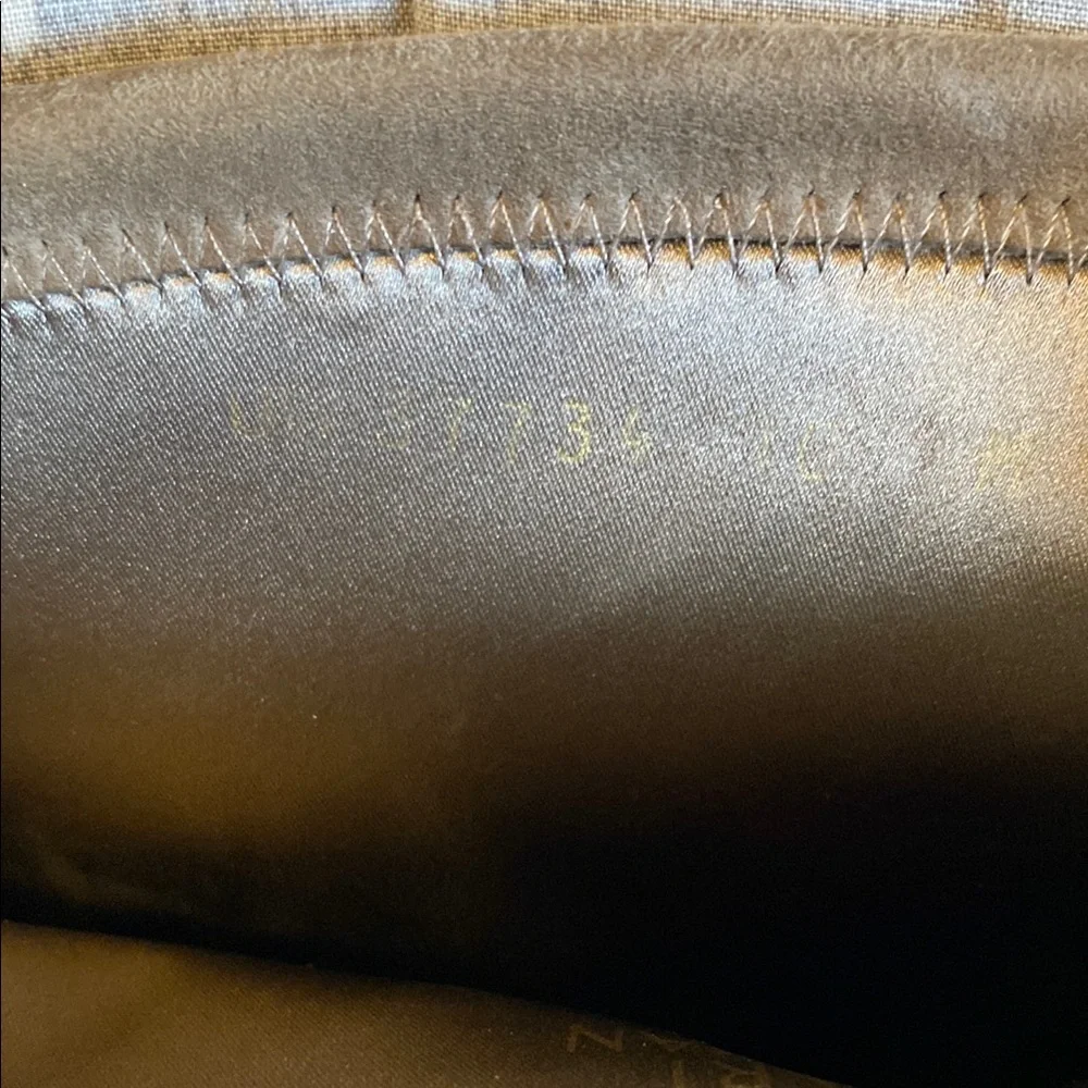 Stuart Weitzman Tieland Over-the-Knee Stretch Suede boots in taupe - Picture 4 of 8